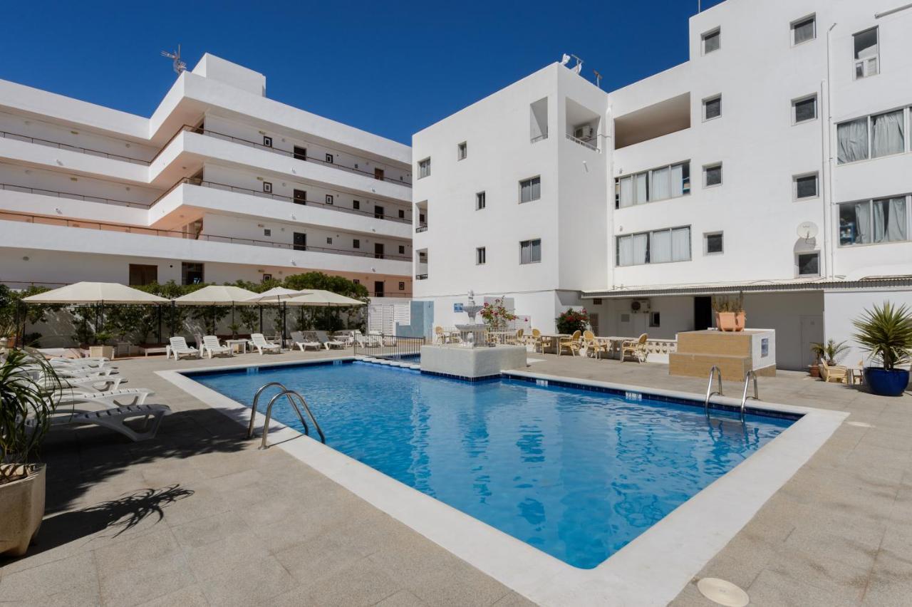 Apart Otel Apartamentos San Antonio Beach Sant Antoni de Portmany